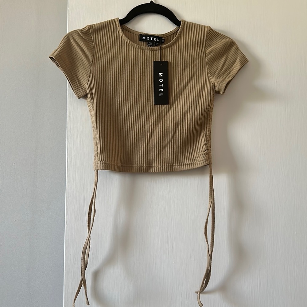 Motel baby tee